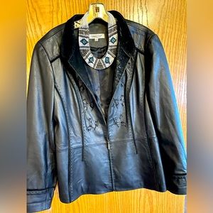 Coldwater Creek Black Leather Zip Eyelet Detailing on Front Jacket Blazer. Large
